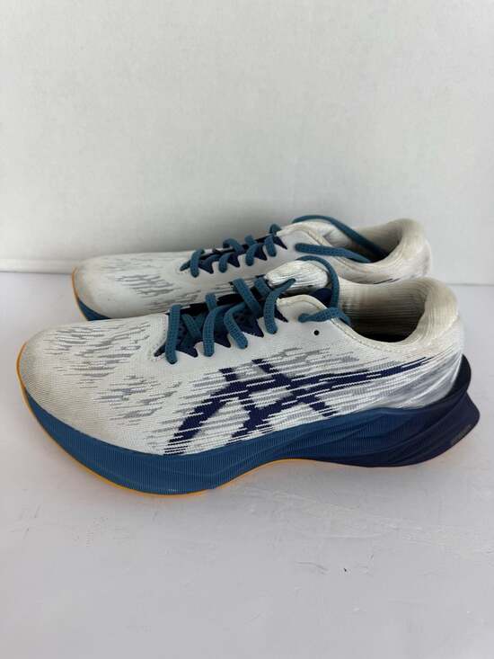 ASICS Novablast 3 White Deep Ocean Running Shoes 1011B458 - Picture 7 of 9